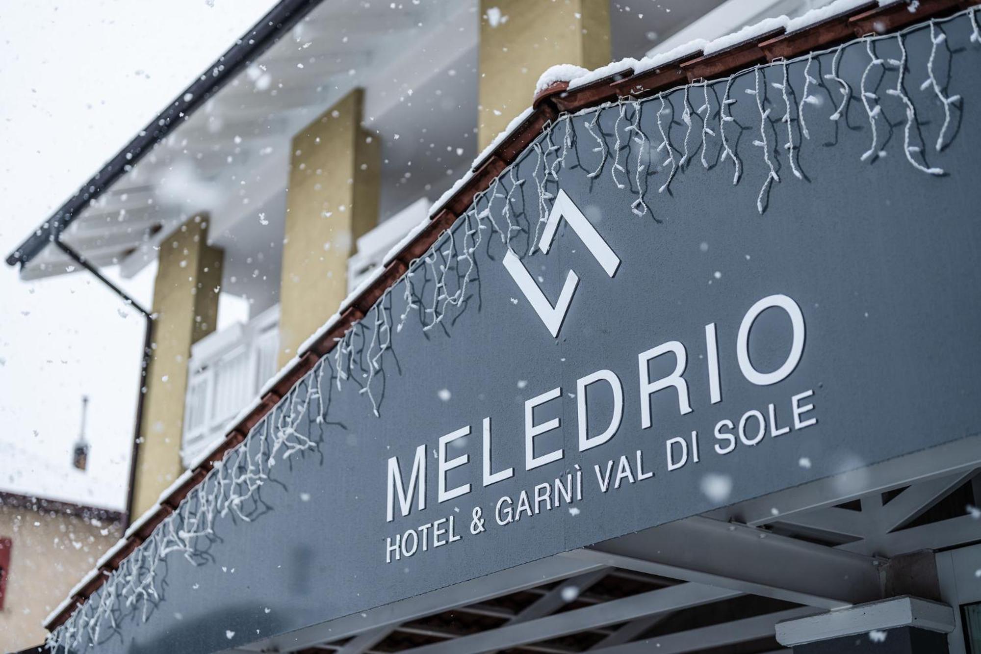 Hotel Garni Meledrio Dimaro Bagian luar foto